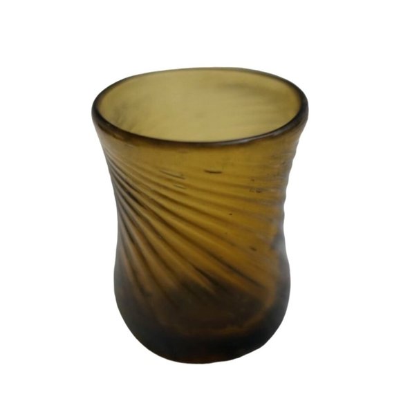 Amber Handblown Shot Glasses Mid-Century Vintage Set of 16 - 6 Small, 10 Medium - Picture 2 of 7